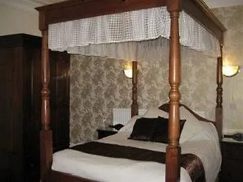 Crompton House