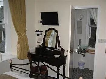 Crompton House Daire